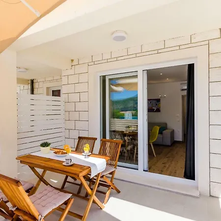 Festina Lente Apartamento *