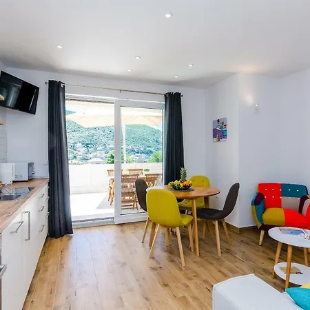 Festina Lente Apartamento